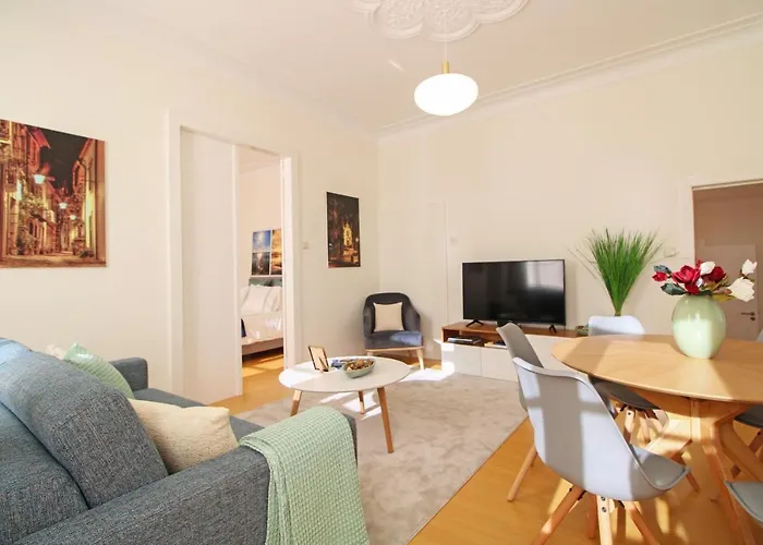 O Beco - In The Heart Of The Of * Viana do Castelo